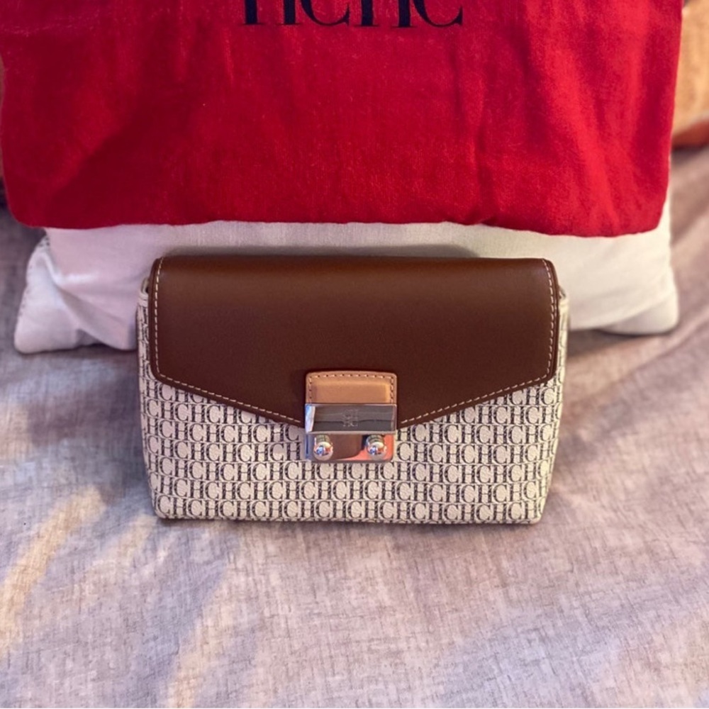 New without tags Carolina Herrera cross body purse